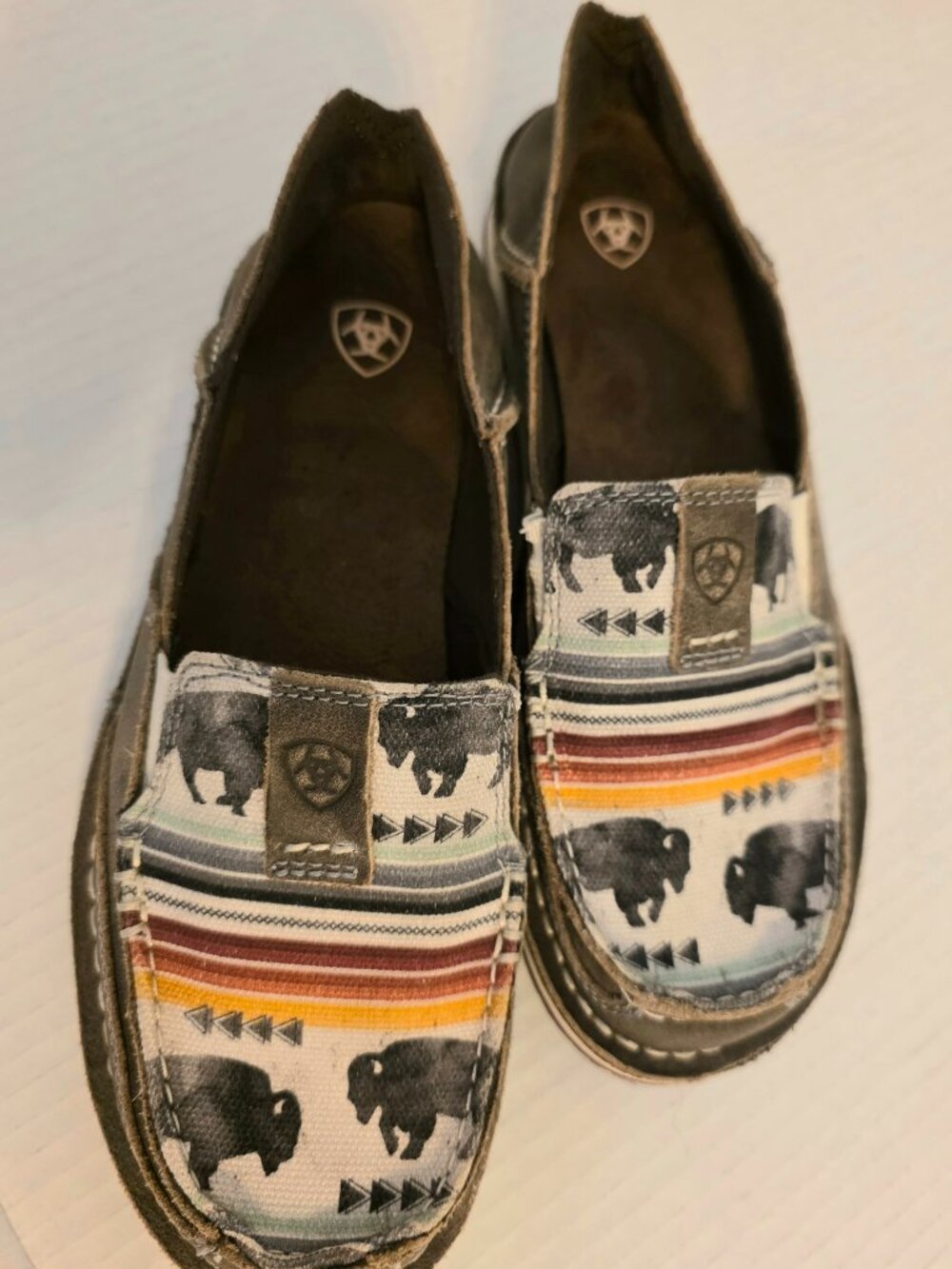 Ariat Leather Slip-On Loafers Buffalo Print Casual Shoes Women's Size 7B
